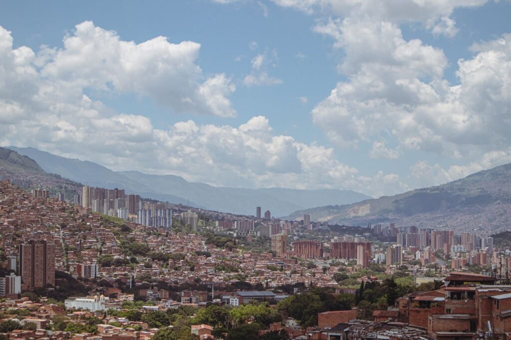 Vista aérea del valle de Aburrá en Medellín